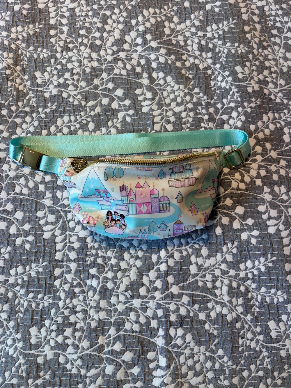 Disney Parks Stoney Clover It’s a Small World bag - OS